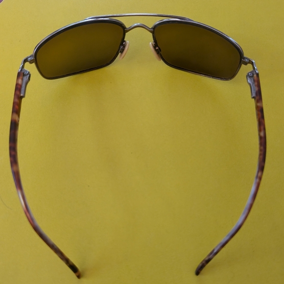 Maui Jim KAHUNA Sunglasses (MJ 162-23 Gunmetal / Brown Polarized Lenses) - Picture 4 of 16